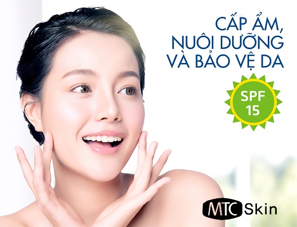 dưỡng ẩm kết hợp chống nắng