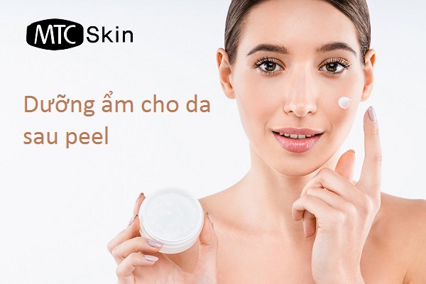 Dưỡng ẩm tối đa cho da sau peel