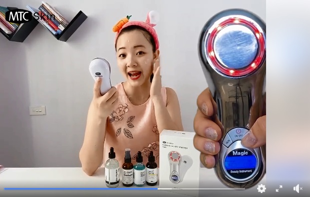 máy sử dụng dễ dàng