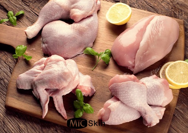 Thịt gà giàu collagen
