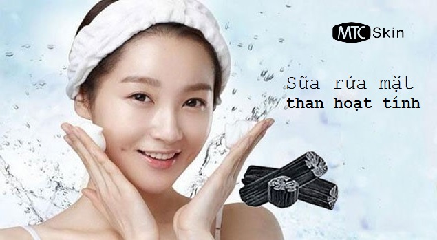 Sử dụng sữa rửa mặt than hoạt tính